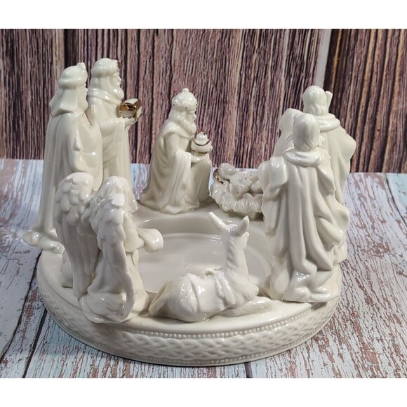 Holiday Home Accents Jade Porcelain Nativity Large Candle Candleholder - Picture 6 of 15